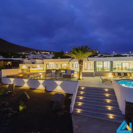 236 - Casa Yasmine By Now Ltd Playa Blanca