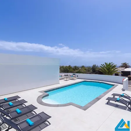 236 - Casa Yasmine By Now Ltd Villa Playa Blanca