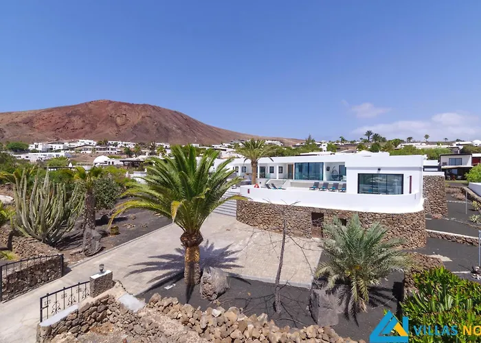 236 - Casa Yasmine By Now Ltd Villa Playa Blanca (Lanzarote)